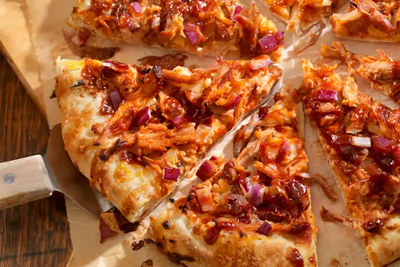 BBQ pulled pork pizza