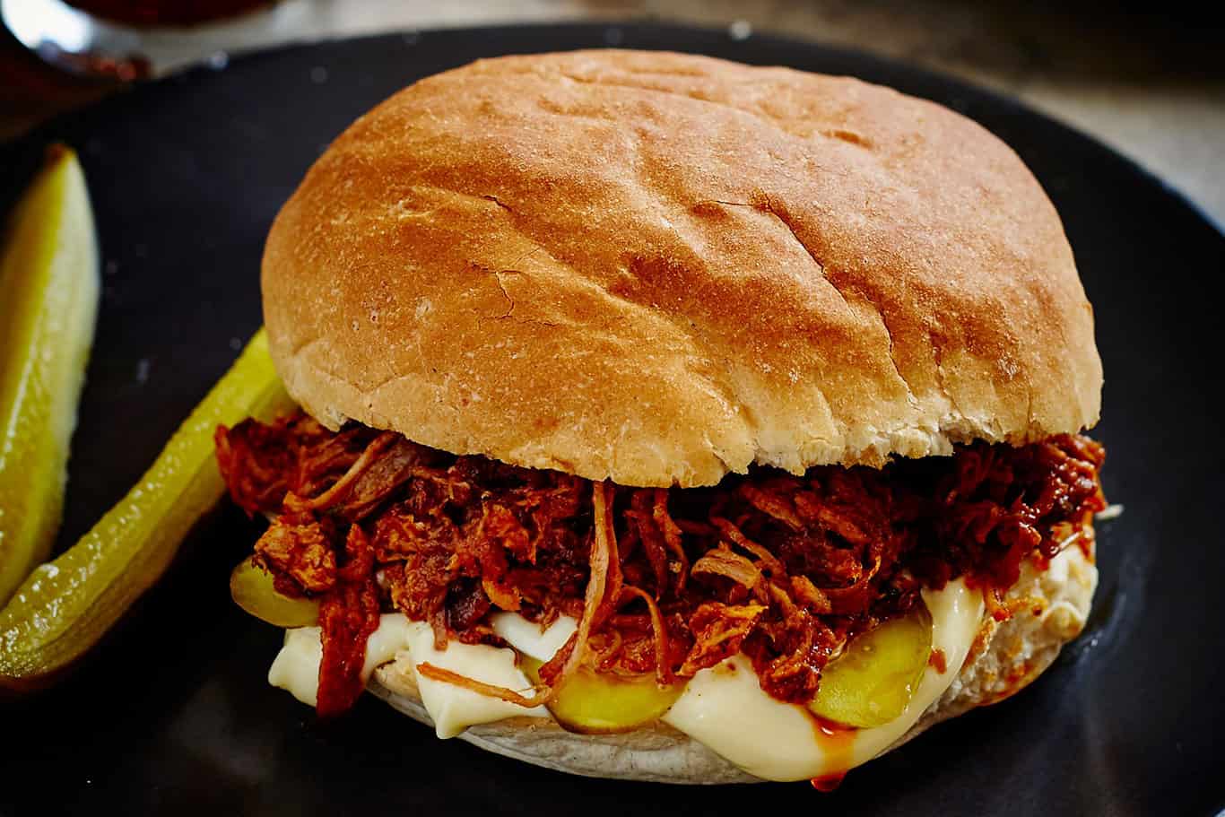 hamburger with pulled pork